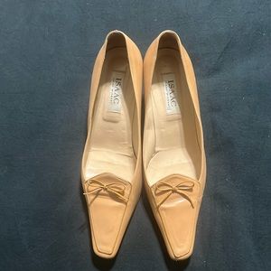 Isaac Mizrahi leather loafer style kitten heel pump.